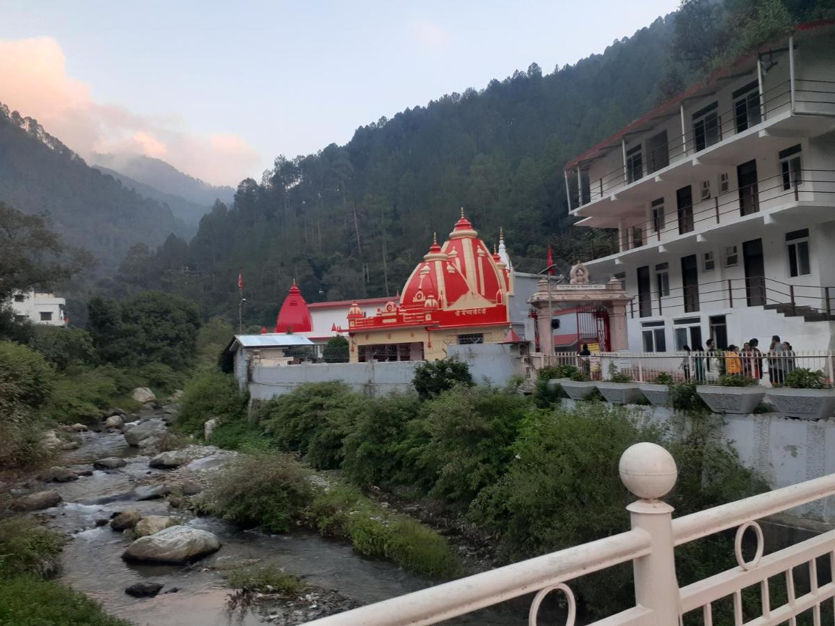 Hotel Goludev Valley View 奈尼塔尔 外观 照片