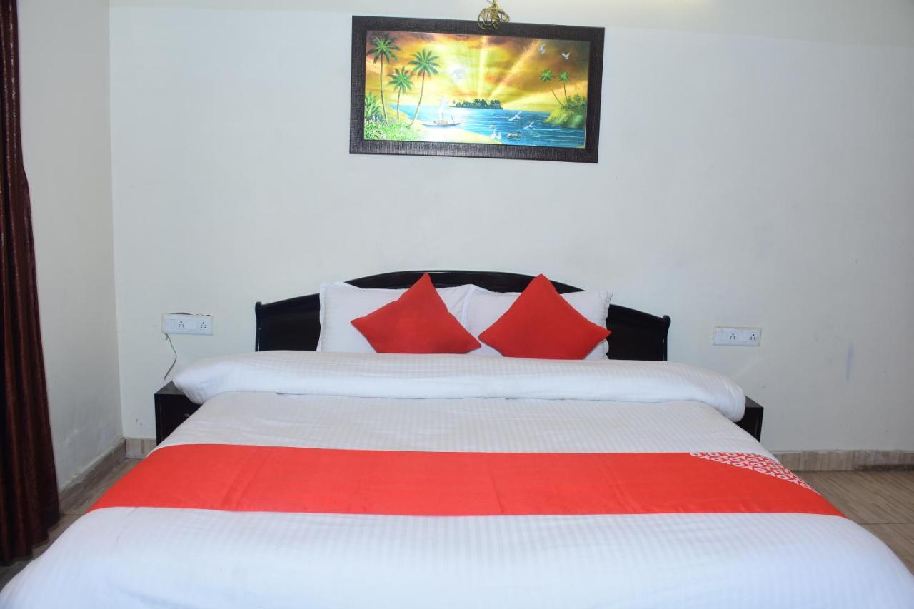 Hotel Goludev Valley View 奈尼塔尔 外观 照片