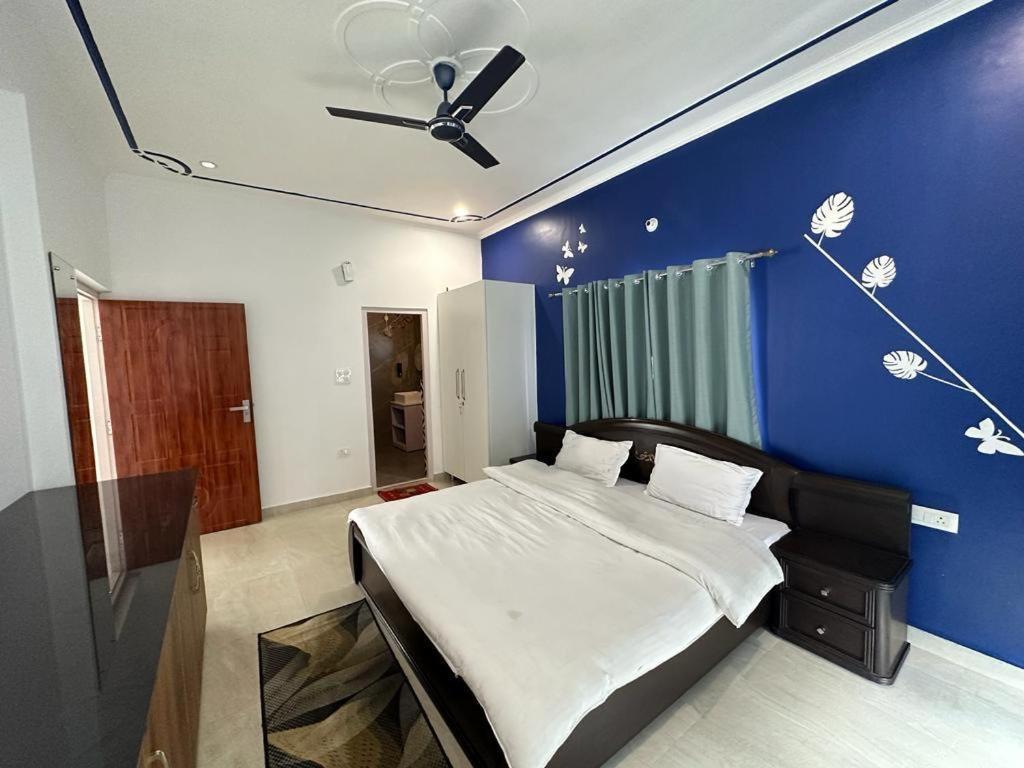 Hotel Goludev Valley View 奈尼塔尔 外观 照片